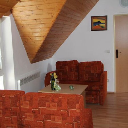Penzión BREJK Liptovske Sliace Exterior foto